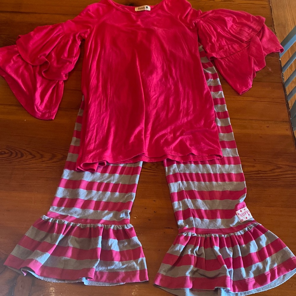 Girls RUFFLE GIRL 10 med pants shirt lot